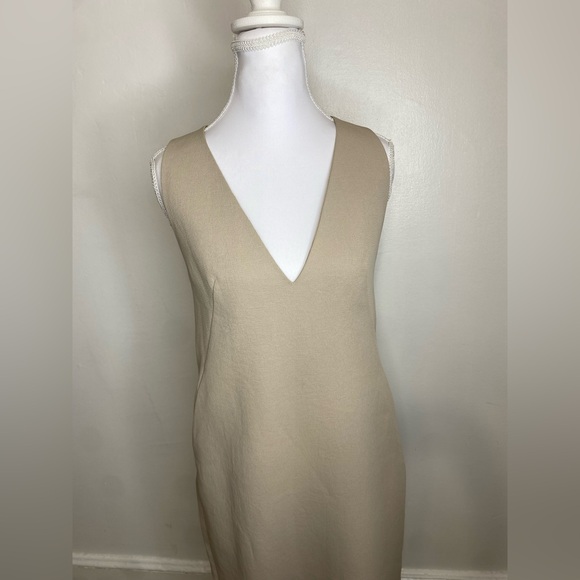 Aritzia Babaton Taupe Midi Dress size 0 oversized - Picture 2 of 8